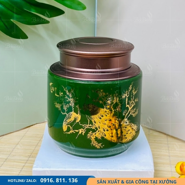 hop-dung-tra-su-bat-trang-ve-vang-hoa-tiet-cong-phuong Hộp đựng trà sứ bát tràng vẽ vàng hoạ tiết công phượng