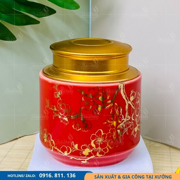 lo-dung-che-bat-trang-ve-vang-hoa-dao Lọ đựng chè gốm sứ Bát Tràng vẽ vàng hoa đào