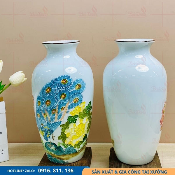 lo-hoa-su-bat-trang-ve-chim-cong-dep lọ hoa sứ bát tràng vẽ chim công đẹp
