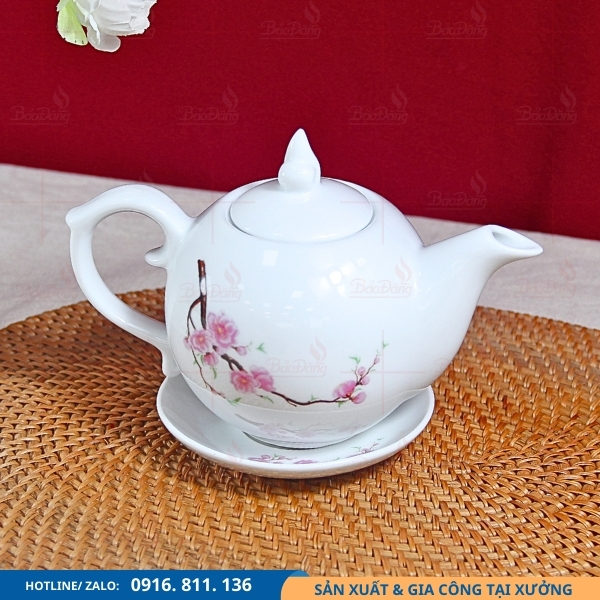 am-tra-su-trang-dang-buoi-lua-hoa-tiet-hoa-dao ấm trà sứ trắng dáng bưởi lửa hoạ tiết hoa đào