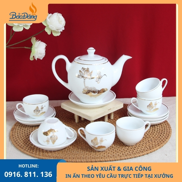 bộ ấm chén minh long sen chuồn vẽ vàng