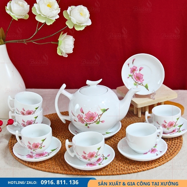 bo-am-chen-su-trang-dang-buoi-hoa-ban-hong-dep bộ ấm chén sứ trắng dáng bưởi hoa hồng đẹp