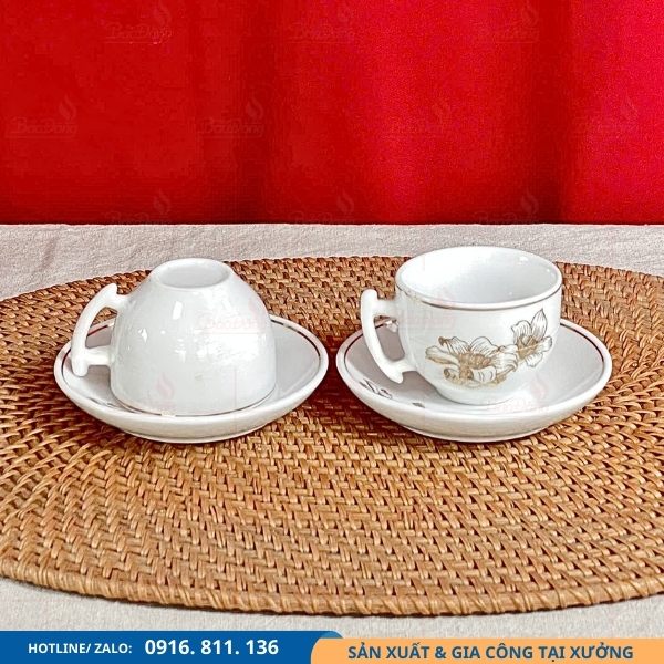 chen-tra-bat-trang-dang-buoi-canh-hoa-tiet-chim-se-dau-canh-hoa chén trà bát tràng dáng bưởi cành hoạ tiết chim sẻ đậu cành hoa