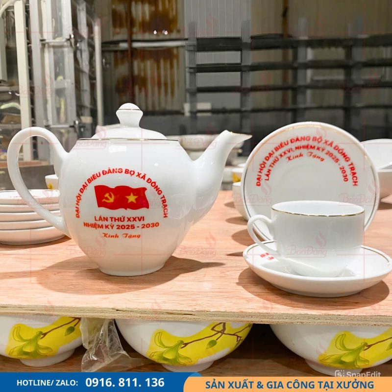 quà Tết in logo đại hội đảng bộ đẹp sang