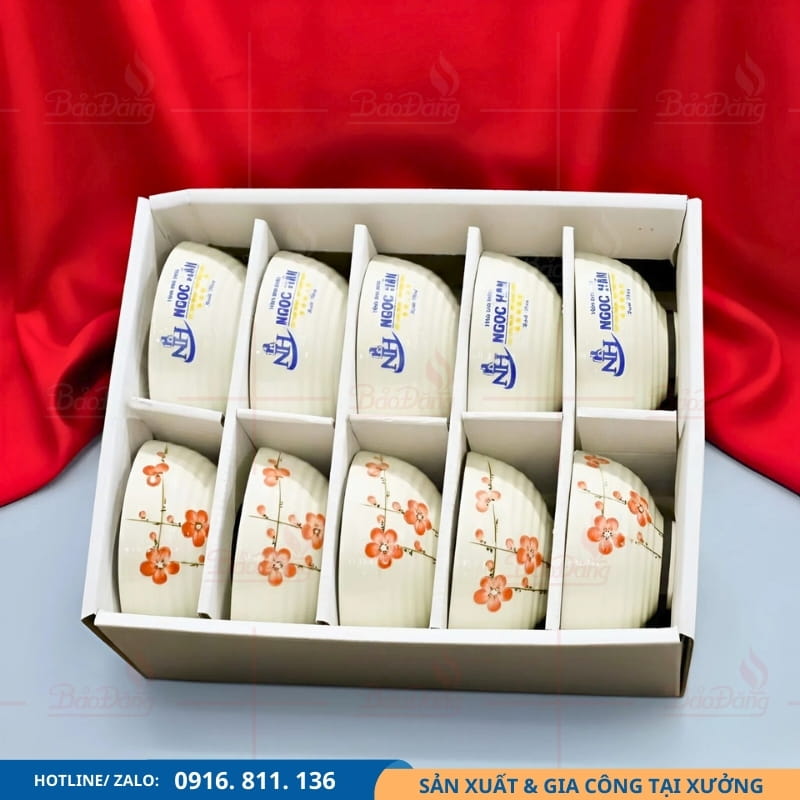 Bát cơm hoa đào in logo bộ 10 chiếc Bát cơm hoa đào in logo mẫu 10 chiếc được yêu thích.