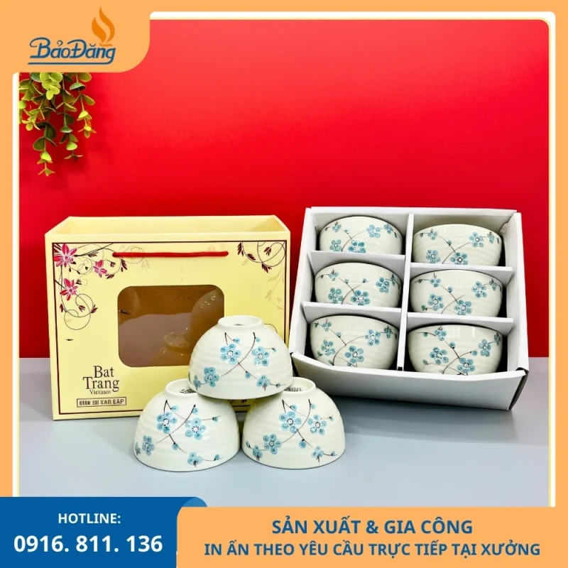 Bát cơm hoa đào xanh dương phong cách trang nhã