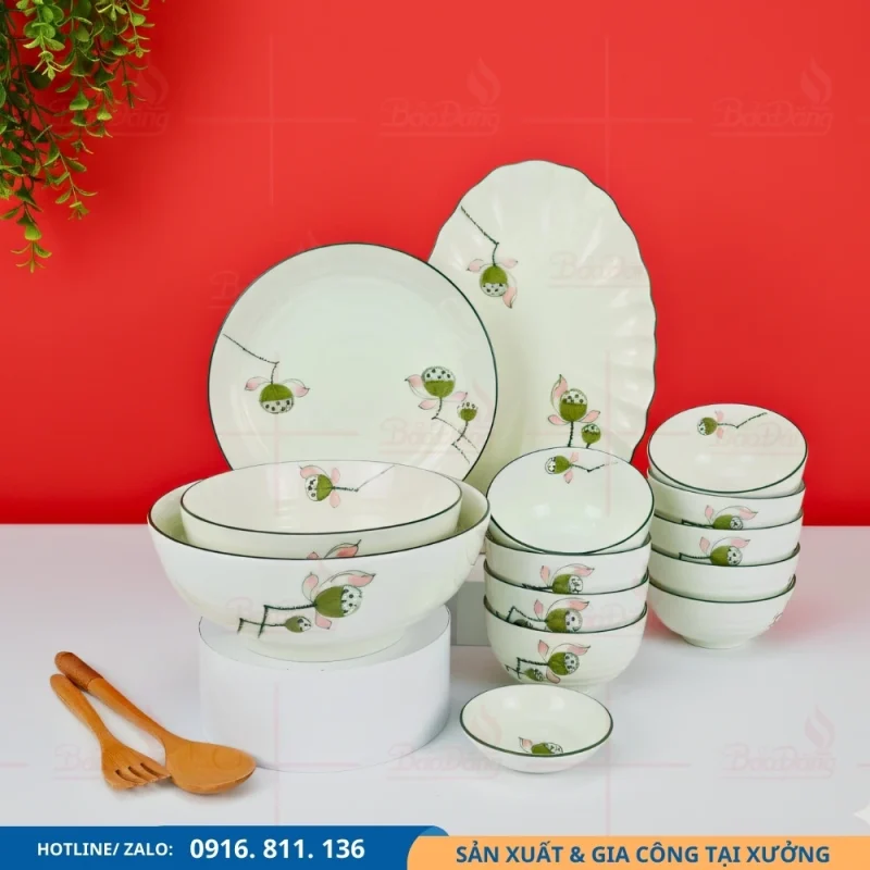 Bộ bát đĩa đài sen cung cấp từ xưởng gốm Bát Tràng