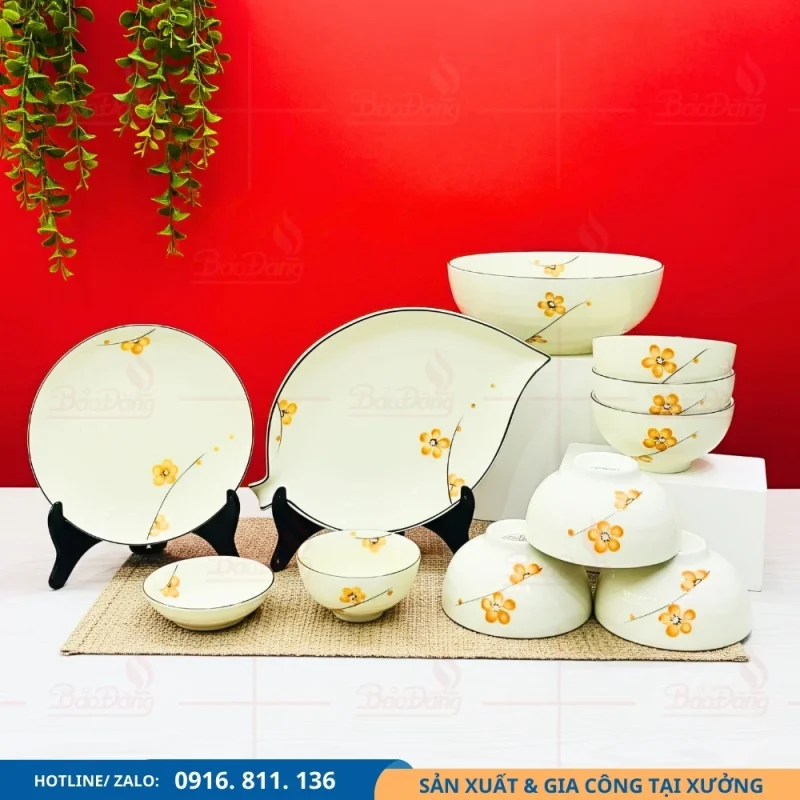 Bộ bát đĩa men kem họa tiết hoa mai đẹp mắt