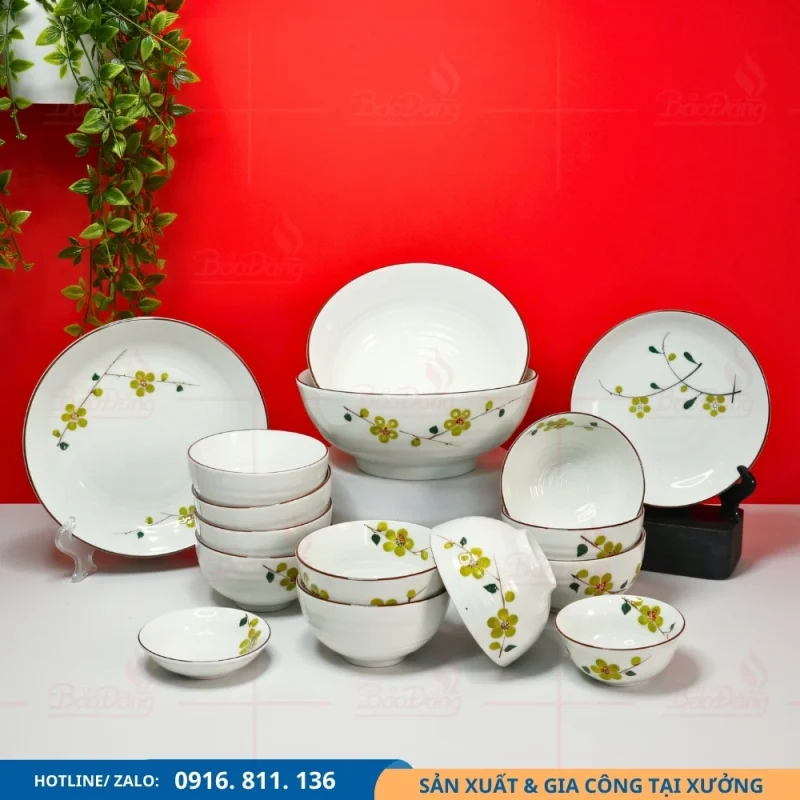 Bộ bát đĩa men kem hoa xanh lá nhận sản xuất theo đơn số lượng