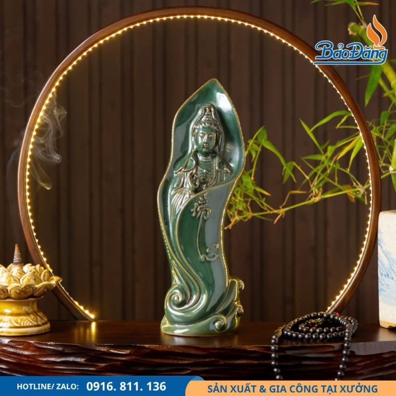 Tượng Phật Quan Âm Tịnh Ý với thần thái hiền từ