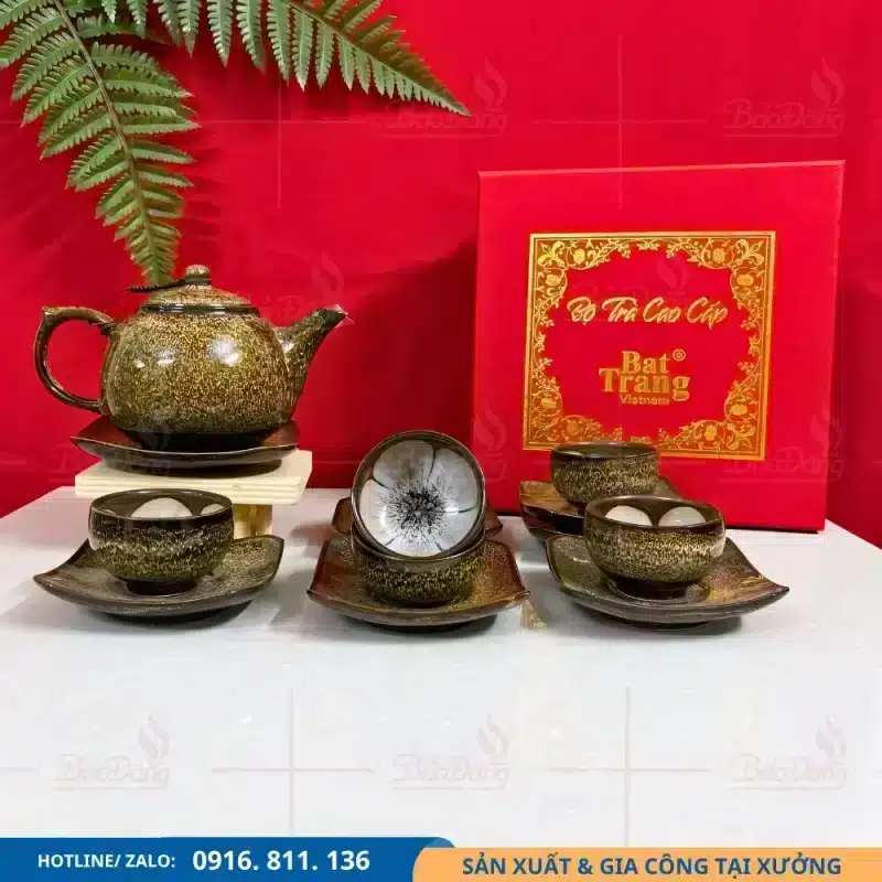 Bộ ấm chén Tây Thi hỏa biến gấm vàng, màu sắc nổi bật