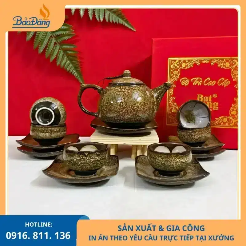 Bộ ấm chén hỏa biến gấm vàng dáng Tây Thi, thiết kế sang trọng