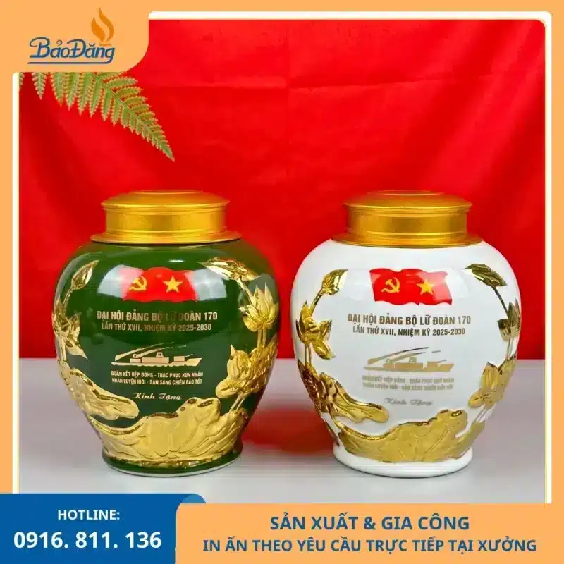 Hũ đựng trà đắp nổi làm quà tặng đại hội lữ đoàn