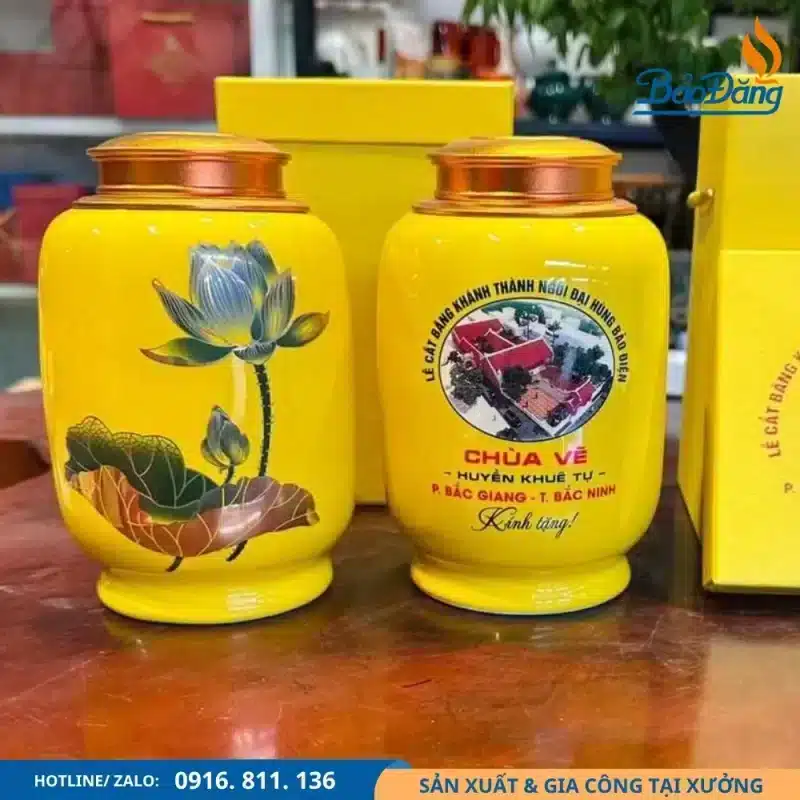 Hũ đựng trà in logo phục vụ lễ khánh thành chùa