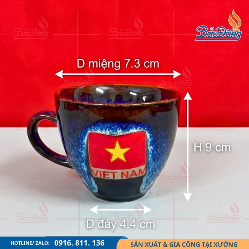 Ly sứ uống cà phê men hỏa biến họa tiết lá cờ Việt Nam